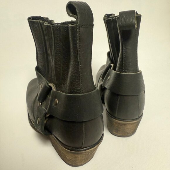 NEW Topshop Black Leather Harness Ankle Boots – Biker Style EU 38 / US 7.5 - Picture 4 of 16